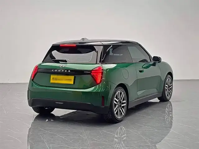 MINI Cooper 2025
