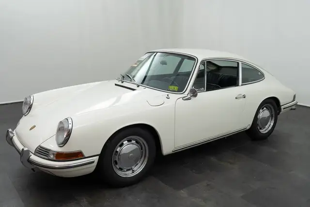 PORSCHE 911RSR RECREATION 2017