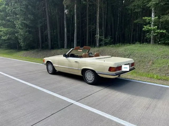 MERCEDES-BENZ SL 1976