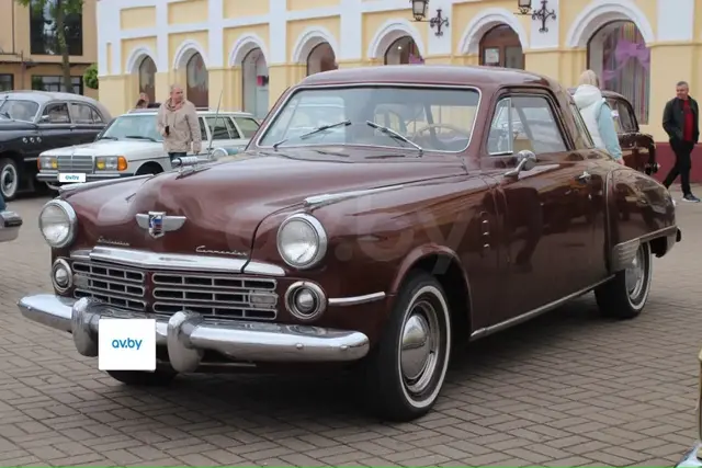 STUDEBAKER COMANDOR STARLIGHT COMANDOR DELUXE STARLIGHT COUPE 1949