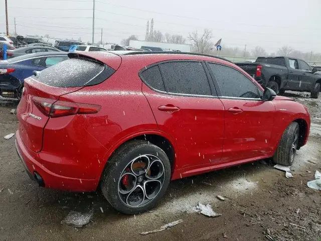 ALFA ROMEO STELVIO TI 2022