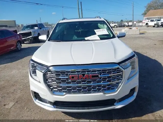 GMC TERRAIN AWD DENALI 2023