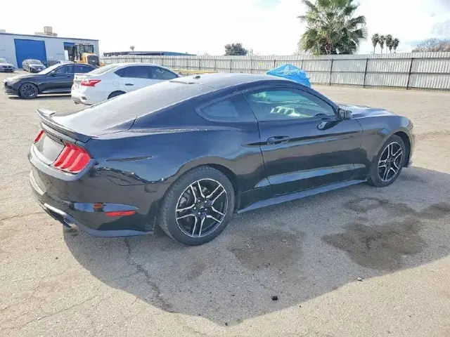 FORD MUSTANG 2019
