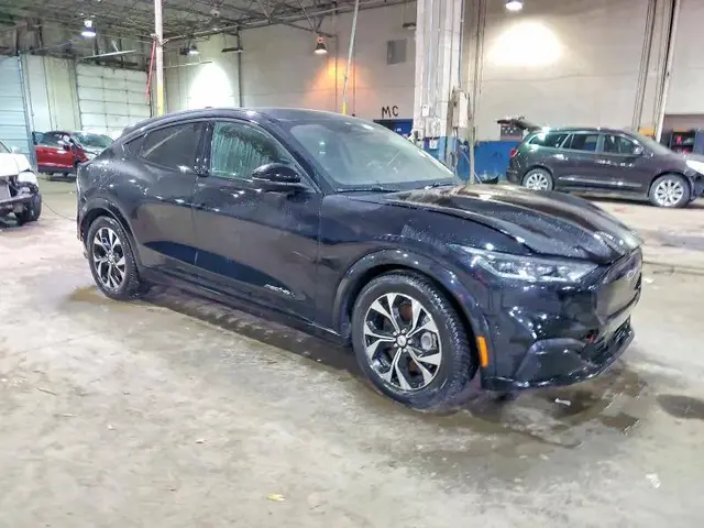 FORD MUSTANG MACH-E PREMIUM 2022