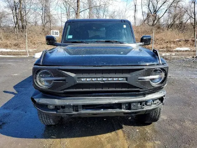 FORD BRONCO OUTER BANKS 2024