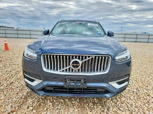 VOLVO XC90 PLUS 2023