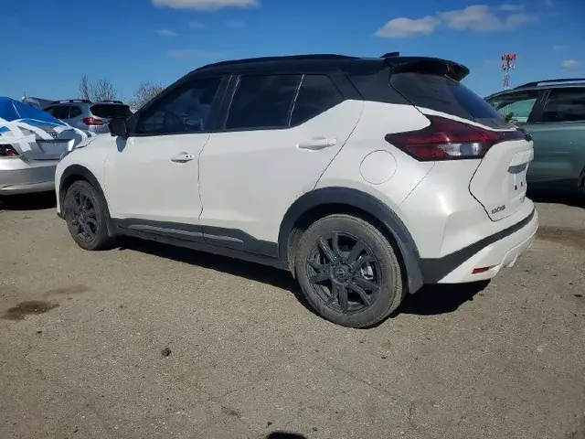NISSAN KICKS SR 2023
