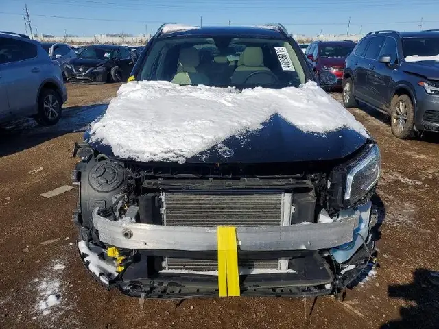 MERCEDES-BENZ GLB 250 4MATIC 2023