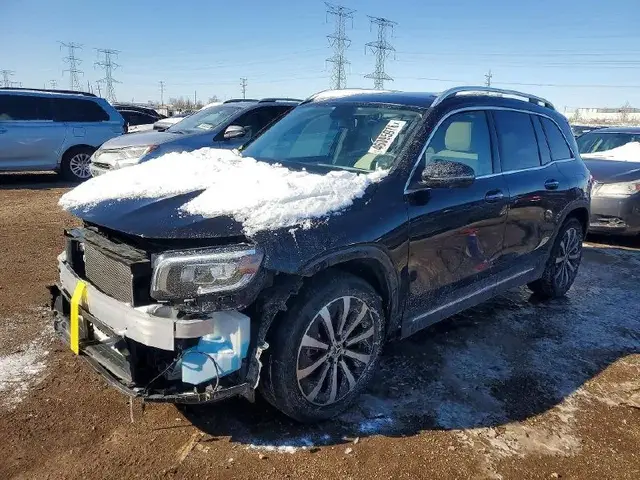 MERCEDES-BENZ GLB 250 4MATIC 2023