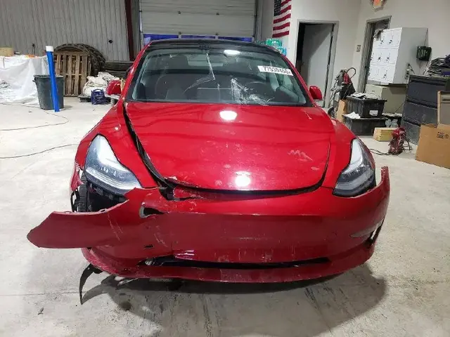 TESLA MODEL 3 2020