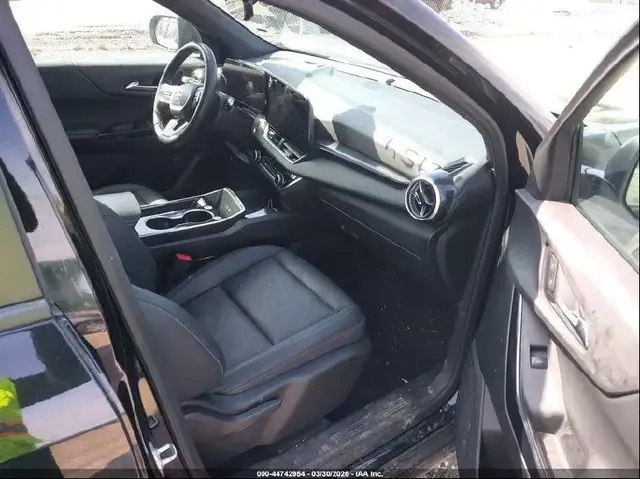 CHEVROLET EQUINOX FWD LT 2025