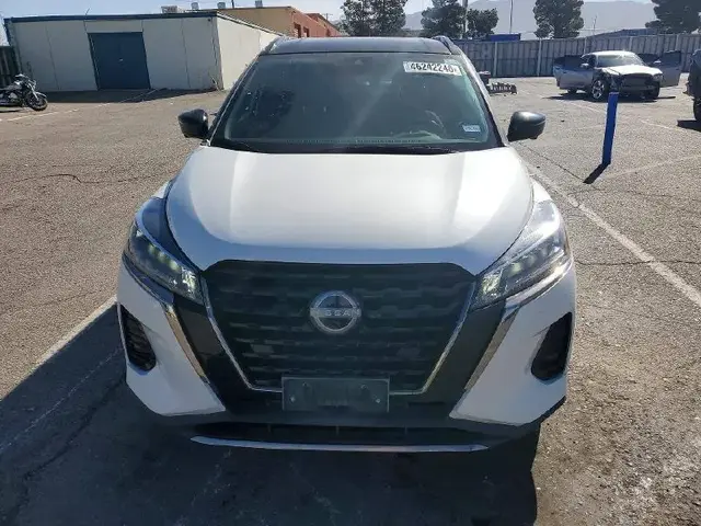 NISSAN KICKS SR 2023