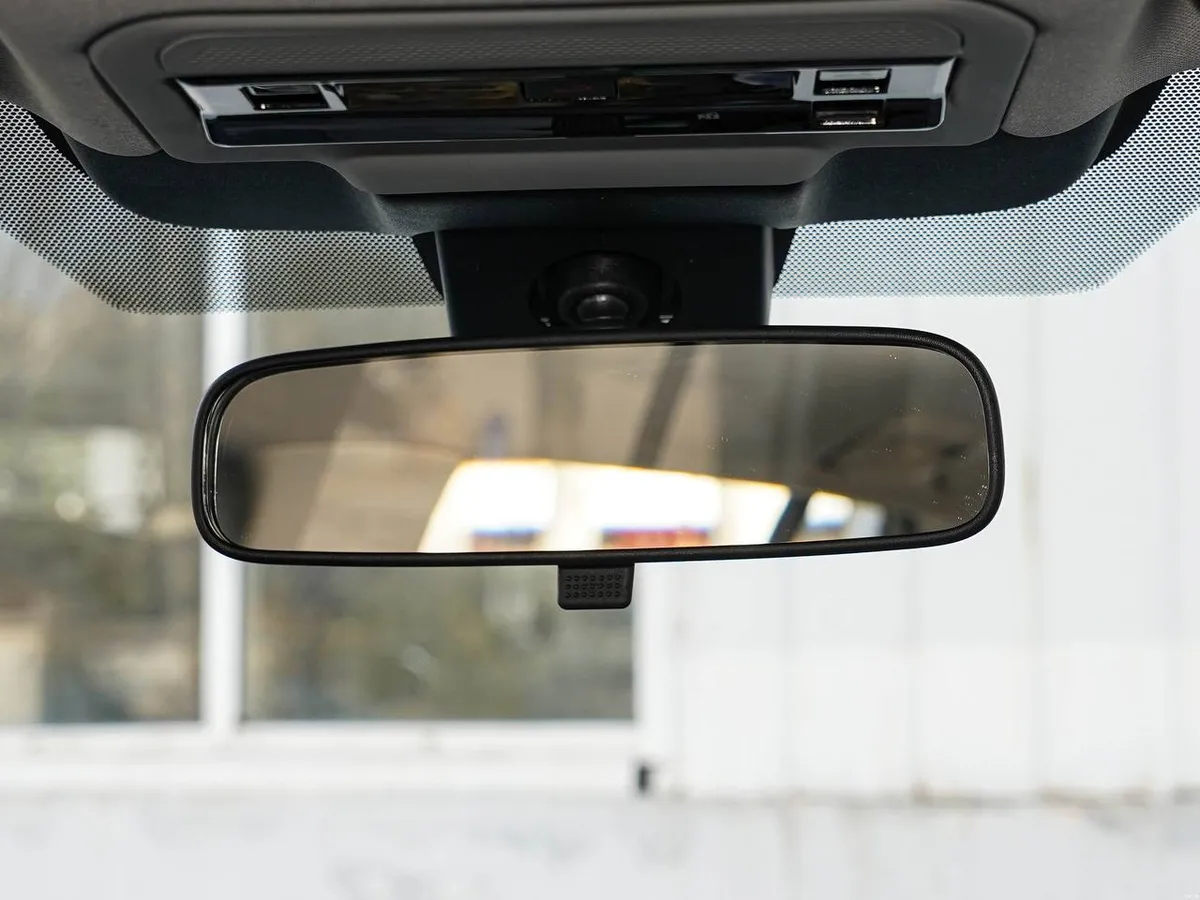 TOYOTA RAV 4 2WD HYBRID 2026