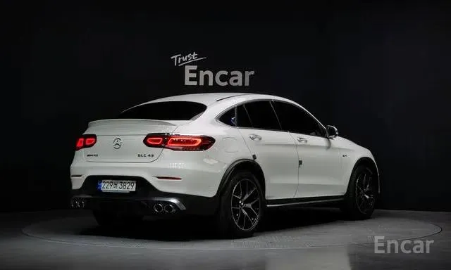 MERCEDES-BENZ GLC43 4MATIC COUPE 2023