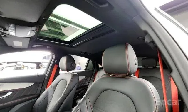 MERCEDES-BENZ GLC43 4MATIC COUPE 2023