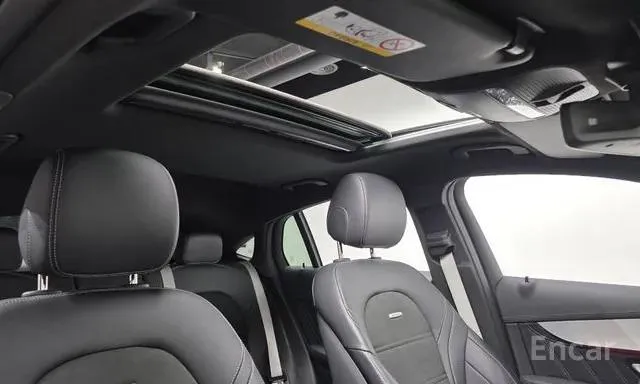 MERCEDES-BENZ GLC63S 4MATIC 2023