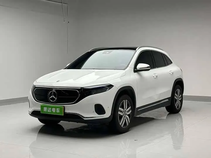 MERCEDES-BENZ EQA260 2023