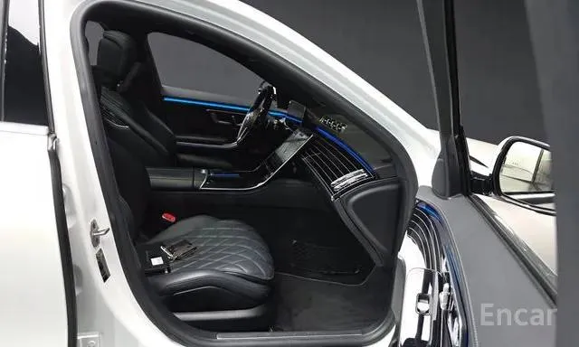 MERCEDES-BENZ S580L 4MATIC 2023