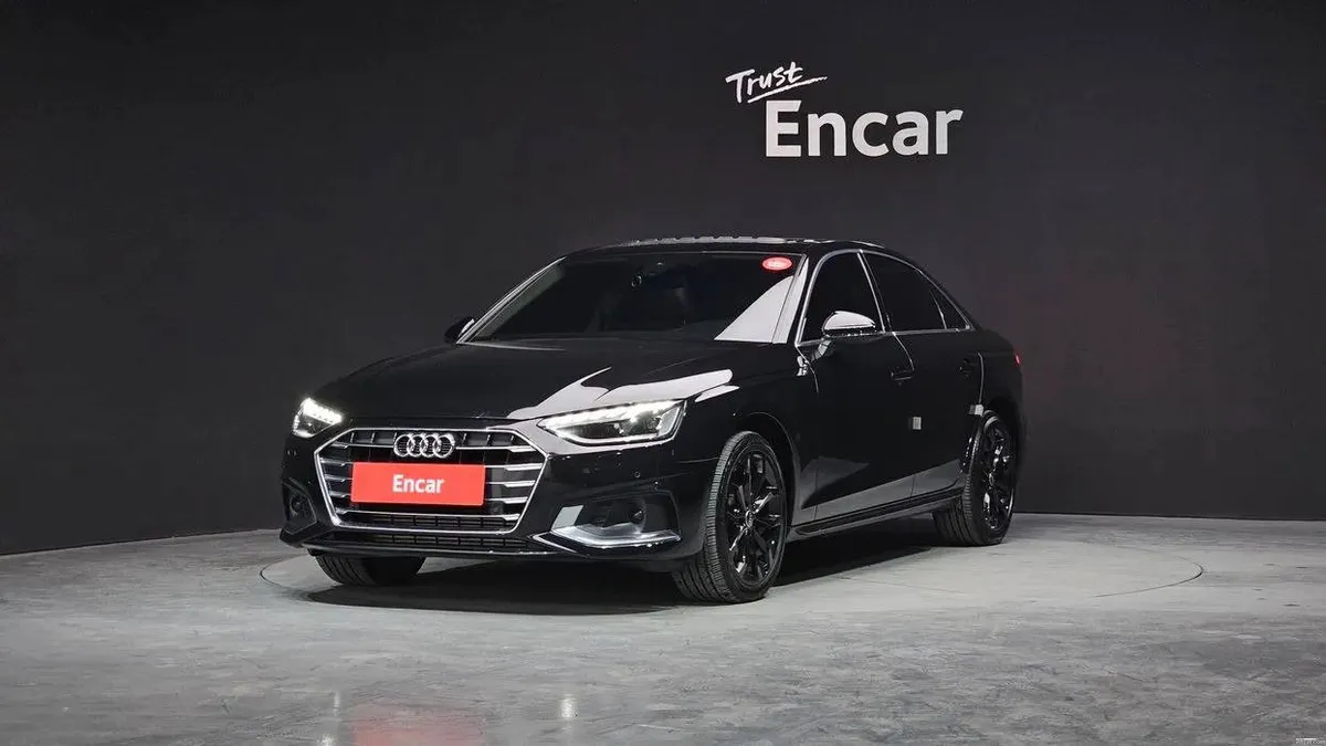 AUDI A4 40TFSI 2023