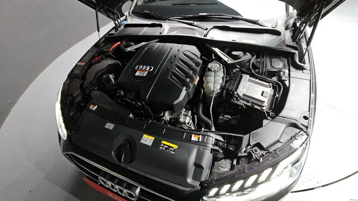 AUDI A4 40TFSI 2023