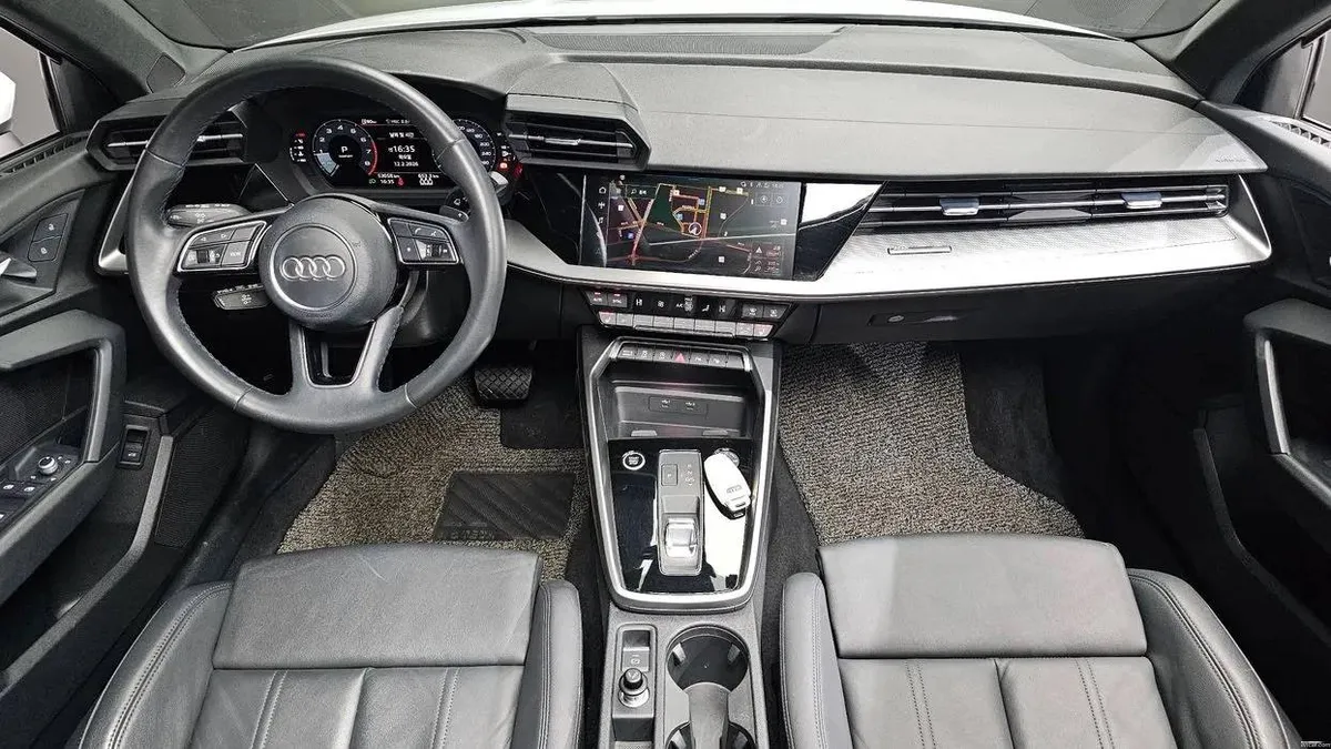 AUDI A3 40TFSI 2023