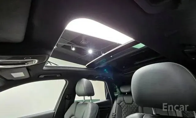 AUDI SQ5 2023