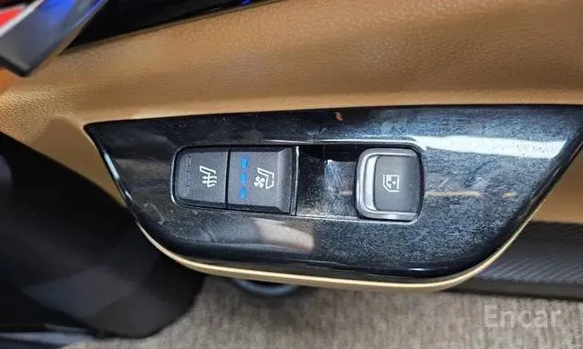 KIA CARNIVAL SIGNATURE 2023