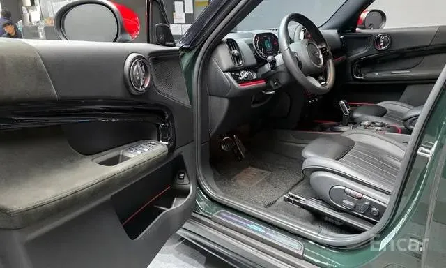MINI COUNTRYMAN S COUNTRYMAN JCW LAUNCH 2023