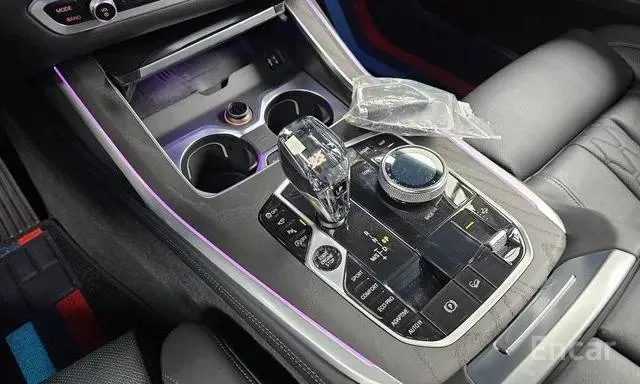 BMW X7 2022