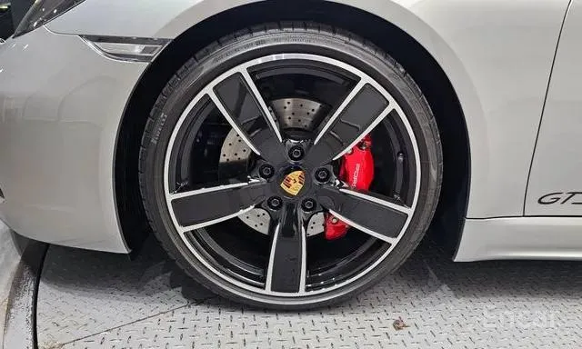 PORSCHE 718 BOXTER 4 2023