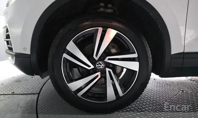 VOLKSWAGEN TOUAREG PREMIUM 2022