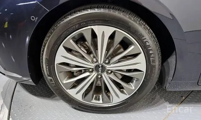KIA K8 SIGNATURE 2022