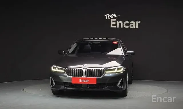 BMW 5 SERIES 2022