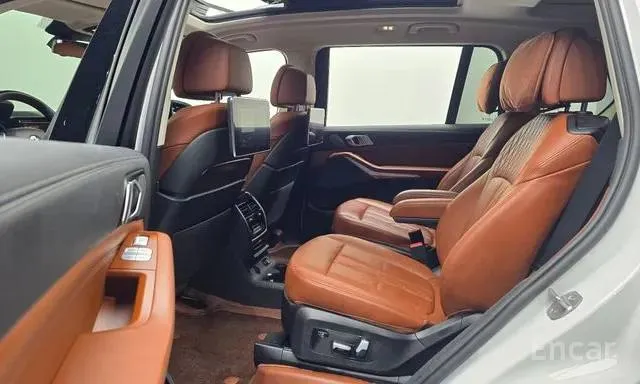 BMW X7 2022