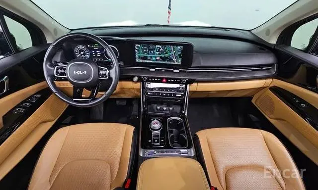 KIA CARNIVAL NOBLESSE 2022