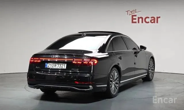 AUDI A8 PREMIUM 2023