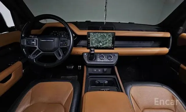 LAND ROVER DEFENDER 2022