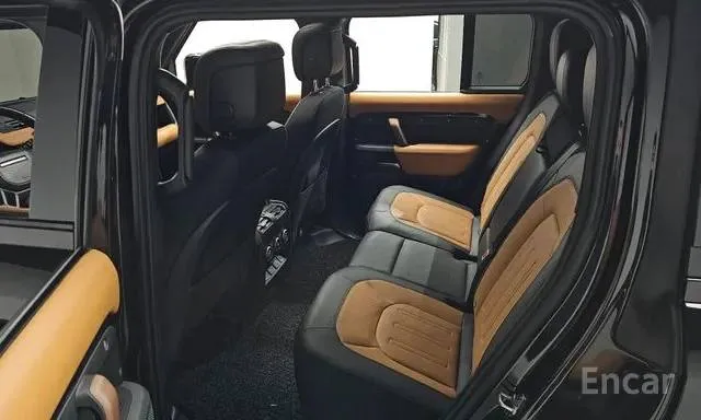 LAND ROVER DEFENDER 2022