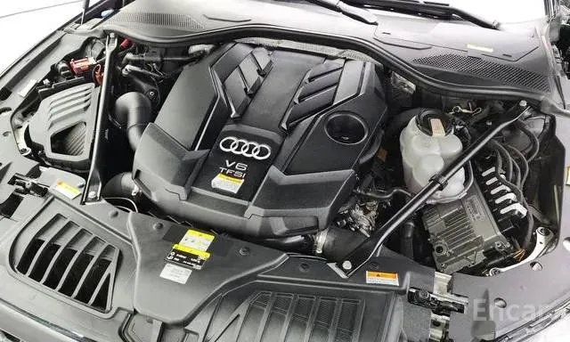 AUDI A8 PREMIUM 2022