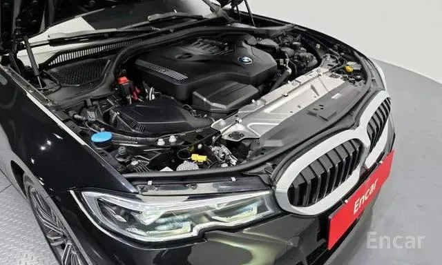 BMW 3 SERIES 2022