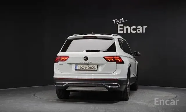 VOLKSWAGEN TIGUAN ALLSPACE PRESTIGE 2022