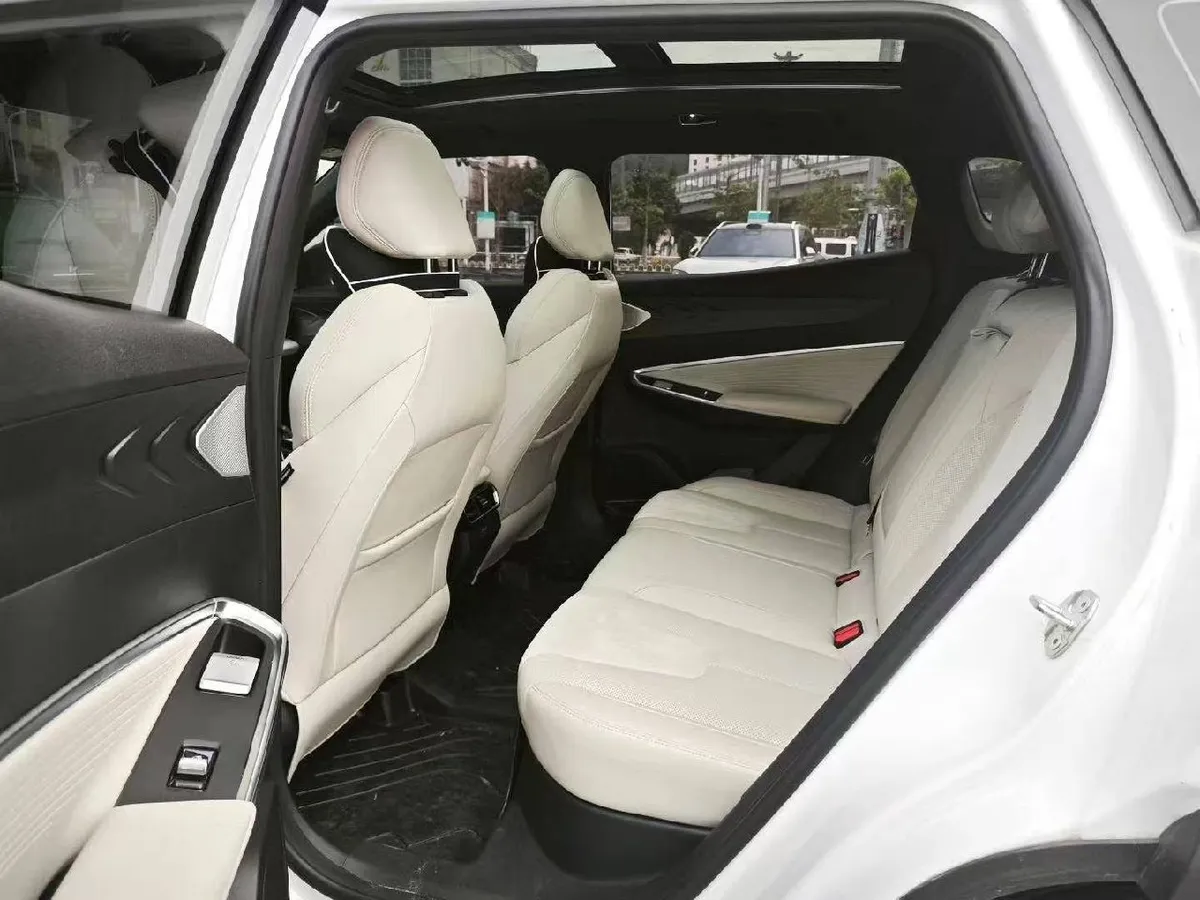 GEELY BOYUE COOL 2023