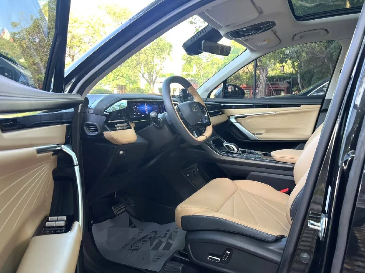 GEELY BOYUE L 2023