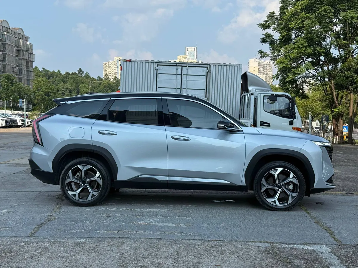 GEELY BOYUE L 2023