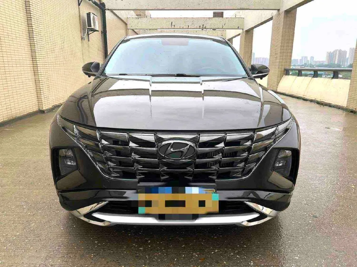HYUNDAI TUCSON 2023