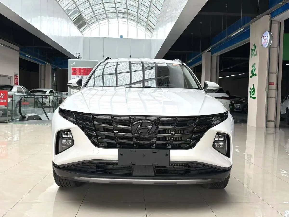 HYUNDAI TUCSON 2022