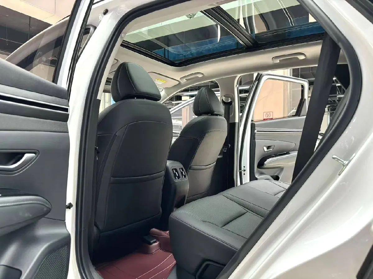 HYUNDAI TUCSON 2022