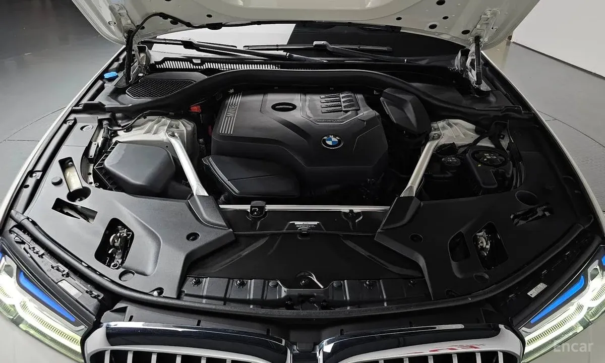BMW 530I XDRIVE M SPORT 2023
