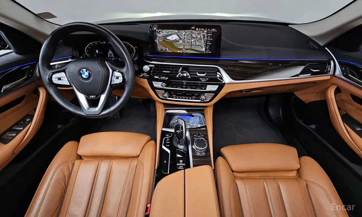 BMW 520I LUXURY 2022