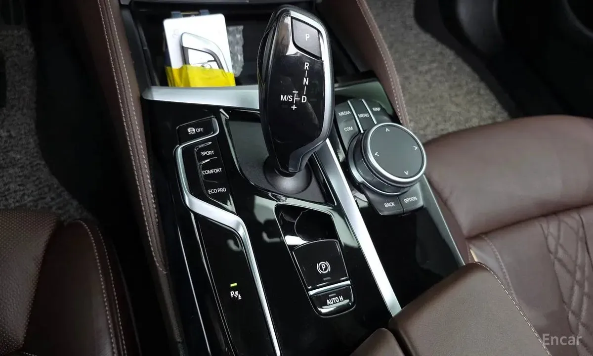 BMW 530I M SPORT 2022